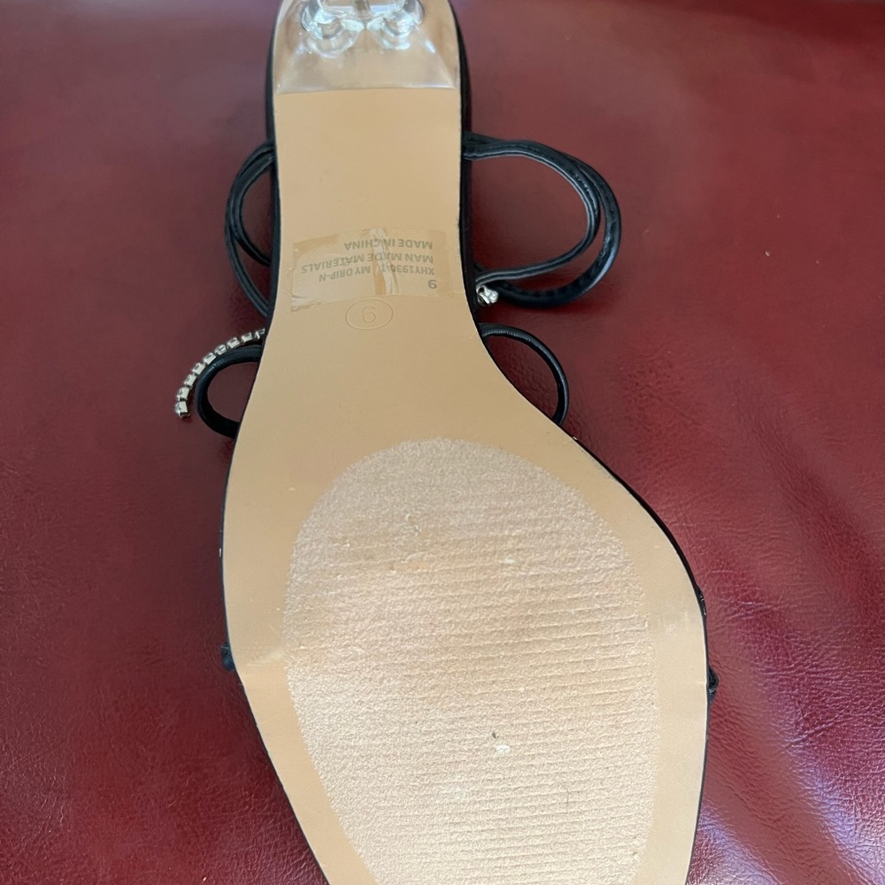 Diamond heel lace up - Picture 4 of 4